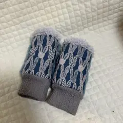 ミナペルホネン　ハンドメイド　ハンドウォーマー　ポンピアブルー