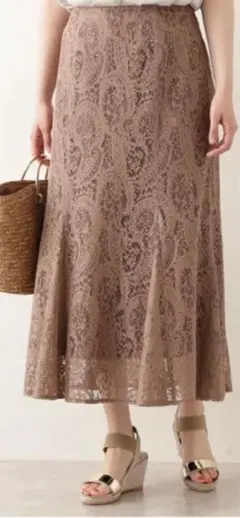 ナチュラルビューティーベーシック　レースパネルスカート　Mサイズ　新品