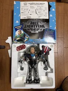 バズ・ライトイヤー トーキングアクションフィギュア TOY STORY 30th