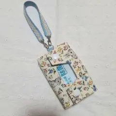ハンドメイド、うさぎ、花柄のポータブルポケットティッシュカバー、ストラップ付き