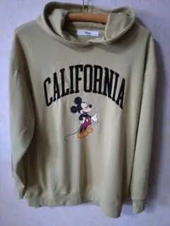 DISNEY ミッキーマウス BIGシルエットプルパーカー