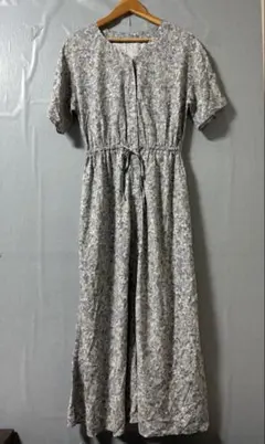 Item thumbnail for item b628eed5-3ee3-4b6f-bb6f-4f6becf64a24