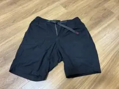 GRAMICCI ブラックショートパンツ nnショーツのサムネイル