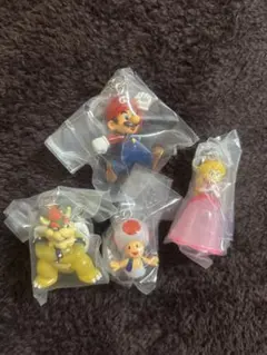 マリオ ピーチ クッパ キノピオ めじるしアクセサリー