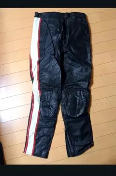 バイクのズボン(サイズ 32、股下62cm) - メルカリ