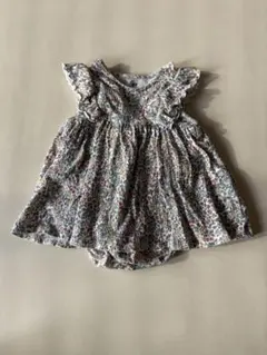 H&M フラワーフリルワンピース