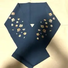 刺繍半衿✩.*˚ポリエステルちりめん 洗える