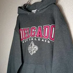 アメリカ古着 チャンピオン DELGADO カレッジ パーカー XLのサムネイル