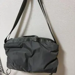 NOMADIS ショルダーバッグ グレー