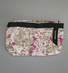【新品】JILL STUARTジル スチュアートアブストラクトフラワー柄吸水傘袋のサムネイル