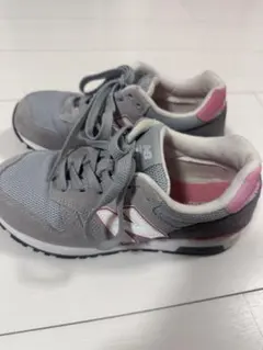 New Balance スニーカー グレー/ピンク