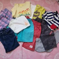 キッズ服セット Tシャツとショートパンツのサムネイル