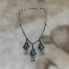 エキゾチックネックレス