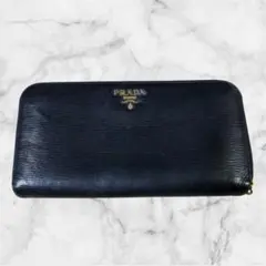 PRADA 長財布黒　ラウンドファスナー