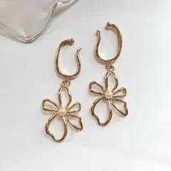 Item thumbnail for item 9a3aaa98-1f8a-4cac-aaf9-bedc667b5e89