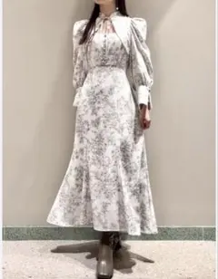 長袖ワンピース