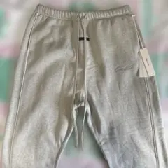 ESSENTIALS Relaxed Fleece スウェットパンツ