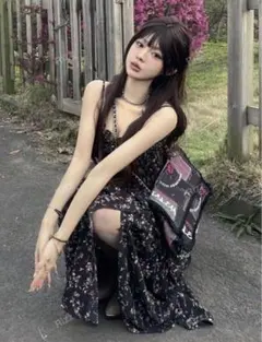 【SHEIN】オールオーバーフローラルプリント スリット太もも キャミドレス