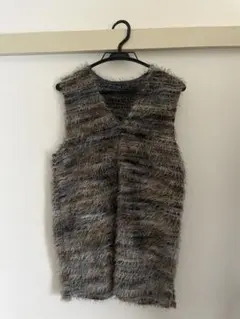 ファー風グレー・茶色・ベージュ系ノースリーブベスト（夏冬兼用）