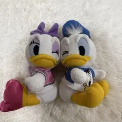ドナルドとデイジーのペアぬいぐるみ