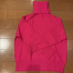 Le pivot ピンク タートルネック セーター