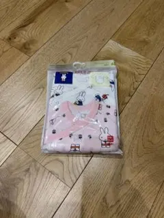 【新品未開封】UNIQLOベビー長袖肌着60cm２枚入り