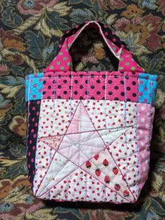 ③…小物入れバッグ…パッチワーク、ラメ入り刺繍