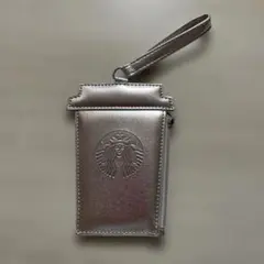 スターバックスのホリデー2023コインカードホルダーメタリックシルバー