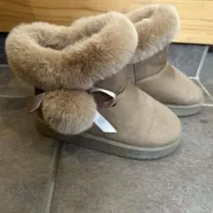 Item thumbnail for item 1ed355ad-50ad-4dc7-b12a-08ae07cde8ba