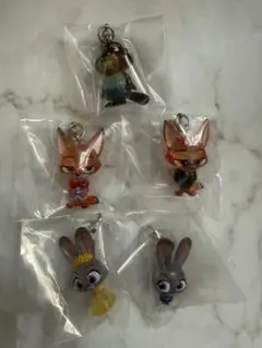 ズートピア2 めじるしアクセサリー コンプリート　ガチャ