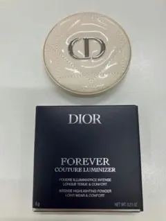 【Dior　フォーエヴァー　クチュール　ルミナイザー　003】フェイスパウダー
