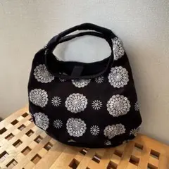 Item thumbnail for item 82fec0b3-39d0-4315-bd03-24d53cbea220