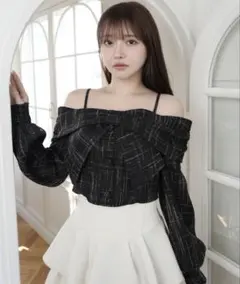 リボンオフショルロングスリーブトップス