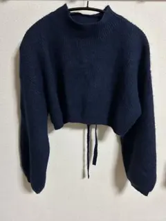 レディース長袖セーター　　背面リボン付き ショート丈