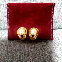 Item thumbnail for item 6b47b0e4-7696-4509-a9a0-867501f39bcb