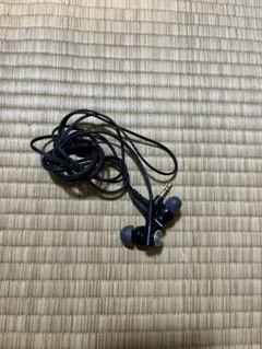 ブラック 有線イヤホン 3.5mmジャック