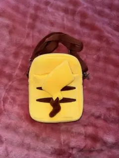 ピカチュウショルダーバッグ イエロー