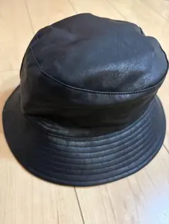 【美品】黒 合成皮革 バケットハット ユニセックスフリーサイズ