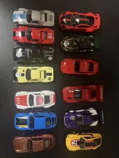 ホットウィール ミニカー 13台セット ポルシェ porscheのサムネイル