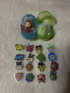 カプセルトイ たまごっちフィギュアとステッカー