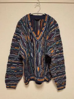 COOGI ウール Vネックセーター