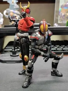 仮面ライダー クウガ ファイズ 피규어 가챠 アクションフィギュアSAGA