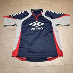 Umbro アンブロ スポーツウェア　半袖tシャツ サッカー　　紺　ネイビー　O