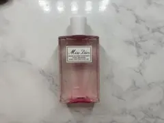 Miss Dior Rose Purifying HandGel ディオール消毒のサムネイル