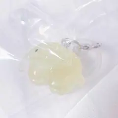 象的形狀 扭蛋 淺黃色