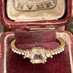 英国　イギリス　ヴィンテージ　シンプル　ダイヤモンド風　金色　リング　22.5号