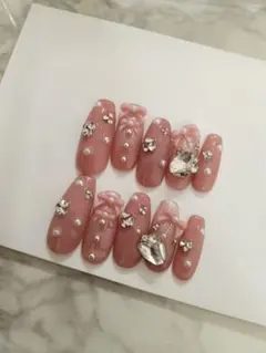 Item thumbnail for item 1960e259-cf2b-462f-87b5-176b535b36b6