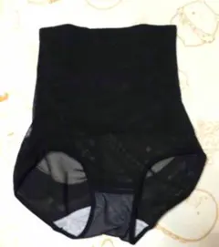 ブラック　お腹すっきり骨盤ガードル 　Lサイズ
