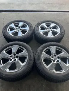 トヨタ純正 18インチ ⭐︎BLIZZAK 4本セット⭐︎ 225/60R18⭐︎のサムネイル