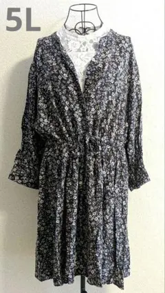 大きいサイズ　5L アンティーク系花柄　ワンピース　チュニック　ロングシャツ